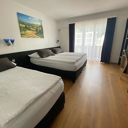 Hotel Europe บริก ภายนอก รูปภาพ