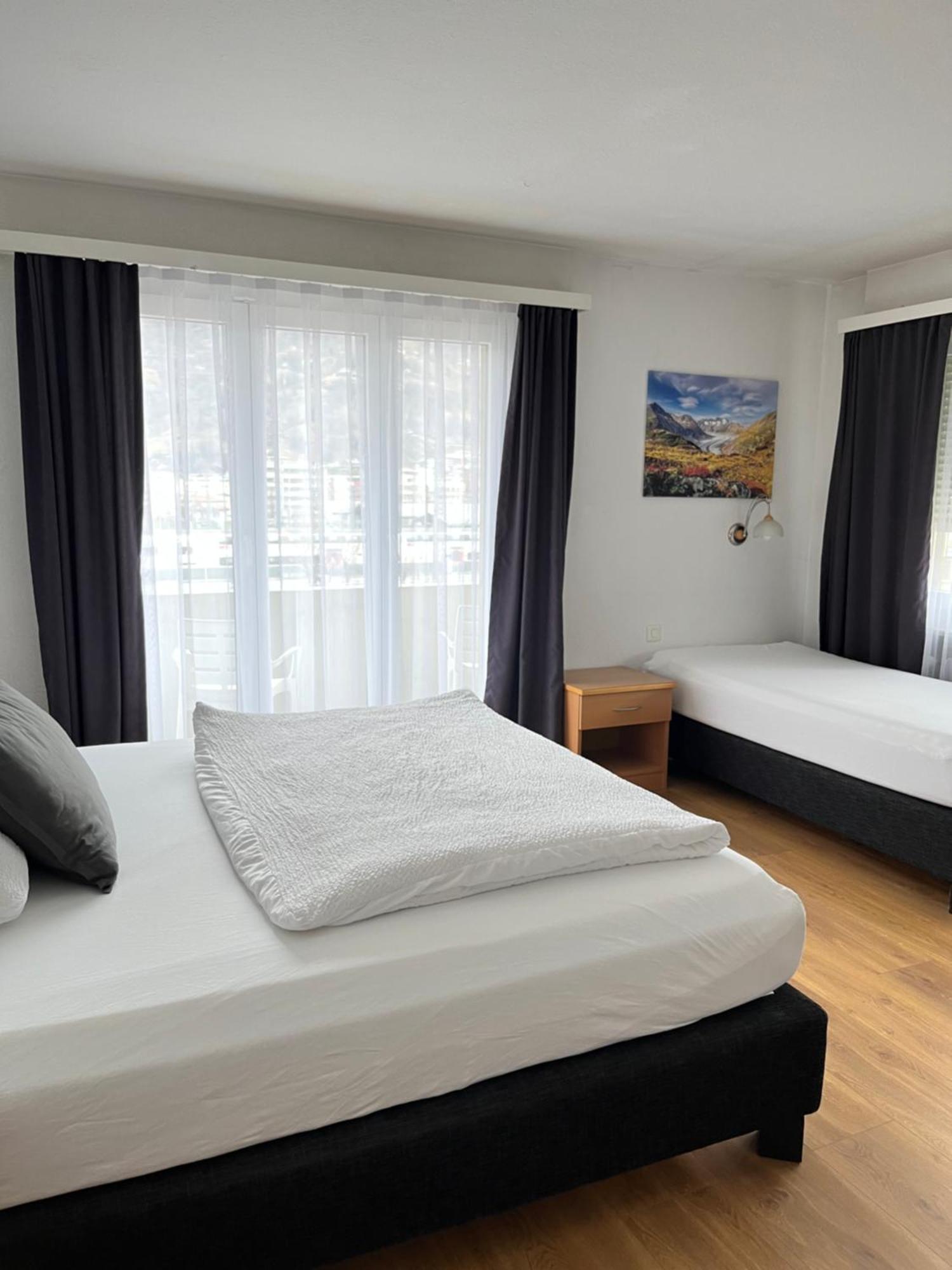 Hotel Europe บริก ภายนอก รูปภาพ
